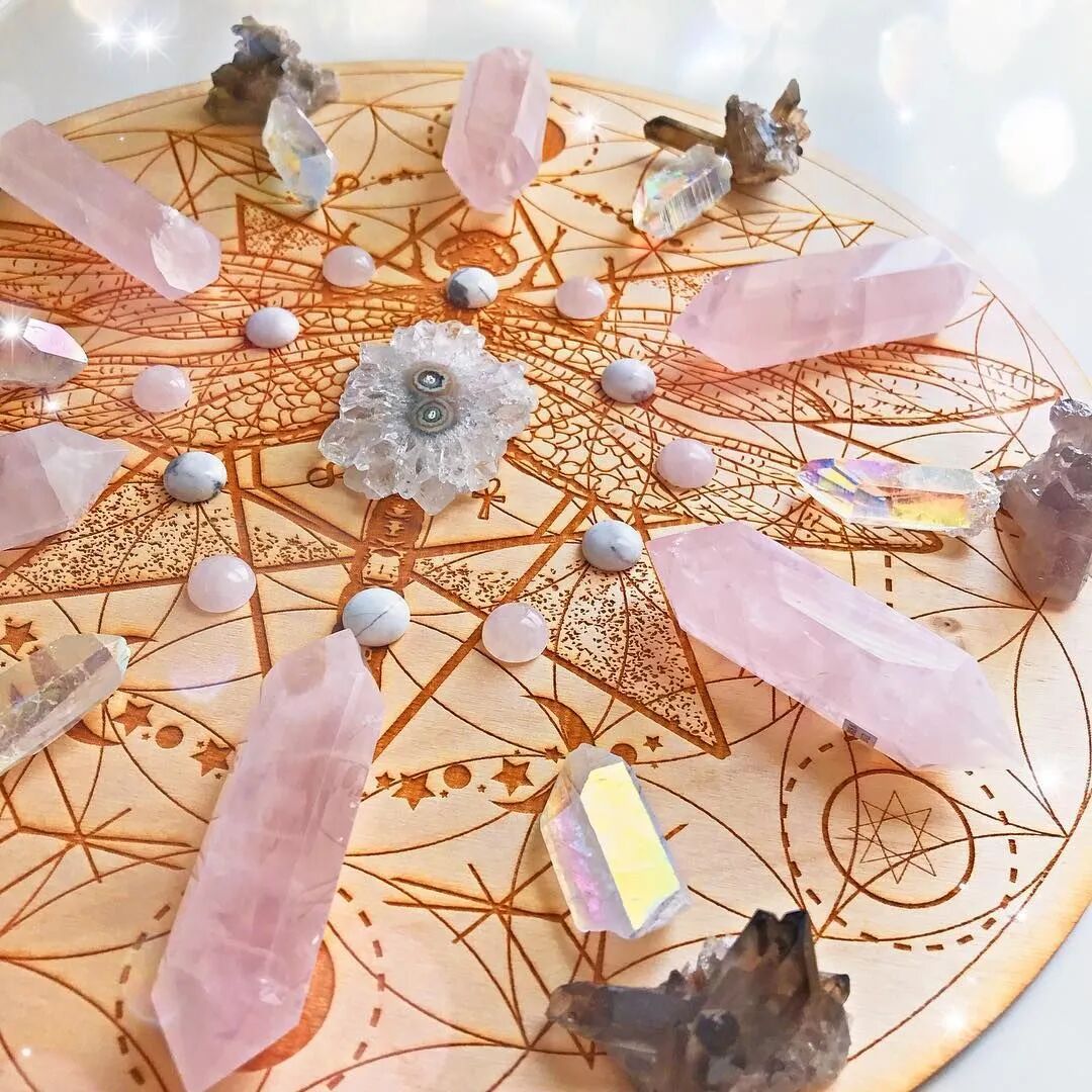 什么是水晶网格Crystal Grids？