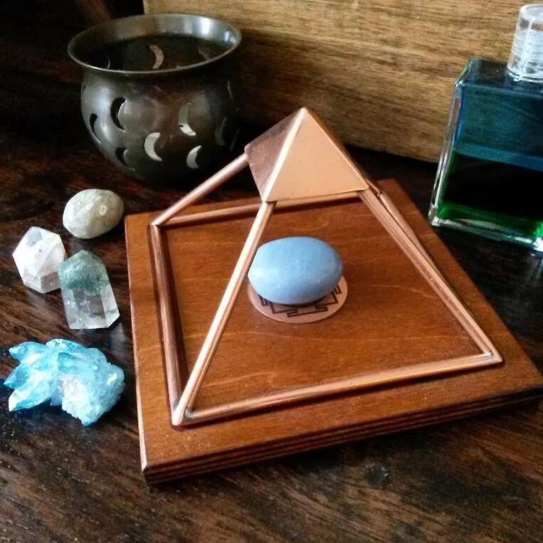 何时需要净化水晶及净化水晶的方法